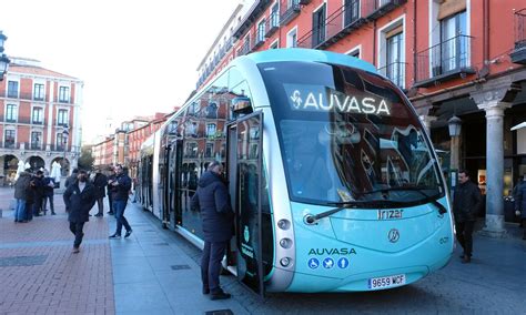 Fotos Presentaci N De Los Nuevos Autobuses El Ctricos De Valladolid