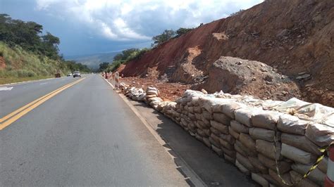 Trecho Da Br Zona Rural De Buen Polis Ser Interditado Para