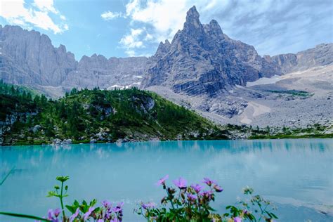 Les plus beaux lacs des Dolomites à voir en 2025 Chéri fais tes valises