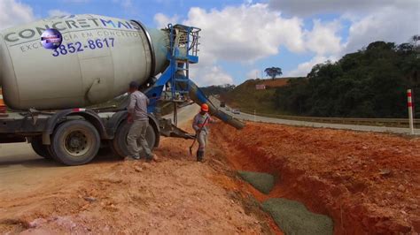 Veja Como E Feitas As Canaletas De Concreto Obras Duplica O Br