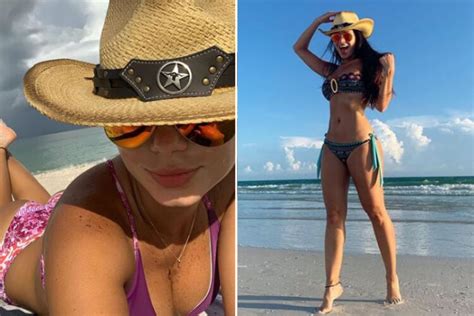 3 Hot Sexy Juliet Lima Bikini Pics