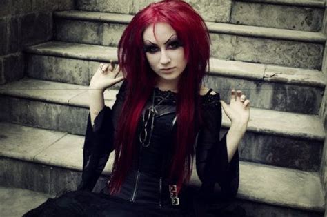 Red Goth Gothic Hair Steampunk Hairstyles Gothic Hairstyles Pretty