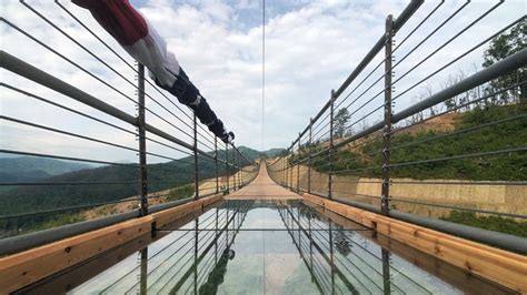 Skybridge The Longest Pedestrian Bridge In The Us Opens In Gatlinburg