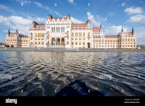 Parliament building in Budapest Stock Photo - Alamy