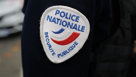 Les Sables D Olonne La Police Cherche Le Fuyard Qui A Violemment