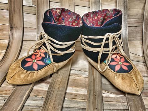 Old Style Ojibwe Moccasins