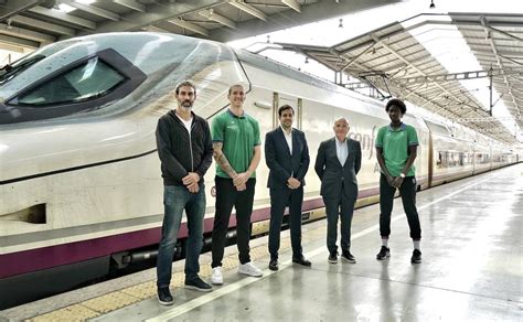 El Unicaja Renueva Su Acuerdo Con Renfe Para Viajar Diario Sur