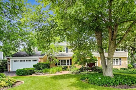 Glenview, IL Real Estate - Glenview Homes for Sale | realtor.com®