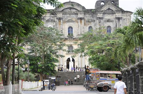 Basilica St Martin Taal Taal Pictures Philippines In Global