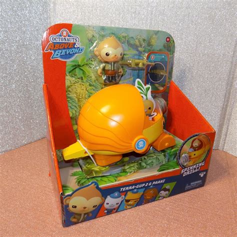 Octonauts Above Beyond Terra Gup Paani Deluxe Toy Vehicle And