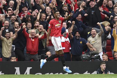 How Manchester United thrashed Chelsea 4 - 0 - Vanguard News