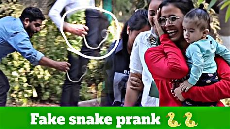 Fake Snake Prank Govind Ke Prank Prank YouTube