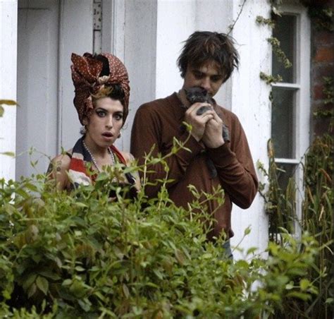 Pete Doherty Publica Una Canción Dedicada A Amy Winehouse