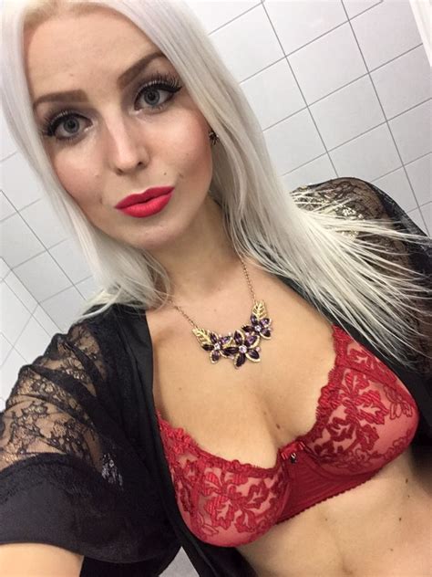 Stylish Blonde Vii Salon Bielizny W Odzi Relacja Modelki Hostessy Lingerie Fair For Autumn