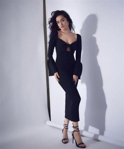 Shraddha Kapoors Black Midi Dress Worth Rs36k For The Tu Jhoothi Main