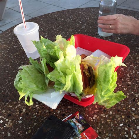 15 Healthy (but No Less Delicious) Options at Your Favorite Fast-Food ...