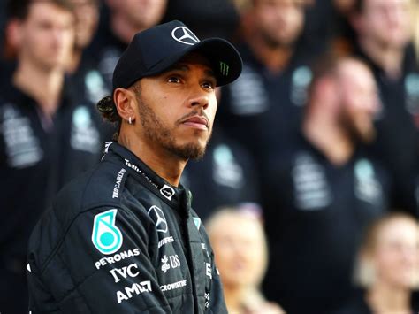 C Est Ma Famille Lewis Hamilton R Affirme Son Engagement Envers