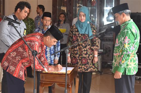 Infopublik Walikota Palangka Raya Lantik Untuk Pertama Kali Jabatan