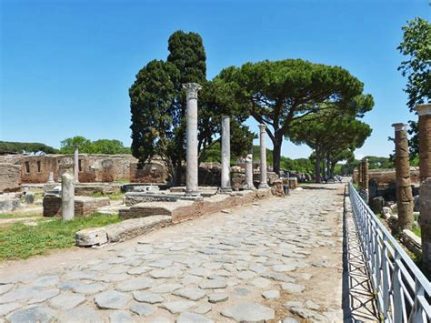 Decumanus Maximus Von Ostia R Mer Tour