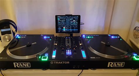 Dj Turntable Setup