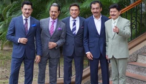 Los Tigres del Norte reciben trágica noticia en pleno concierto