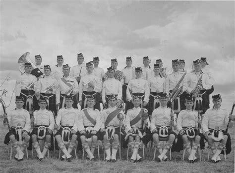 British 1st Bn Gordon Highlanders Mill Band Kenya 1963