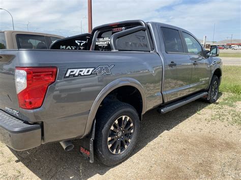 Gray Titan Nissan Titan With Egr Sports Bar And Custo Flickr