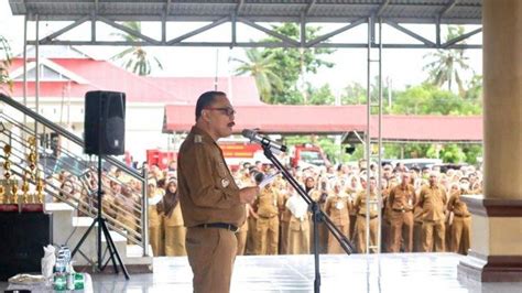 Pimpin Apel Perdana Pj Bupati Bolmong Limi Mokodompit Minta ASN Lebih