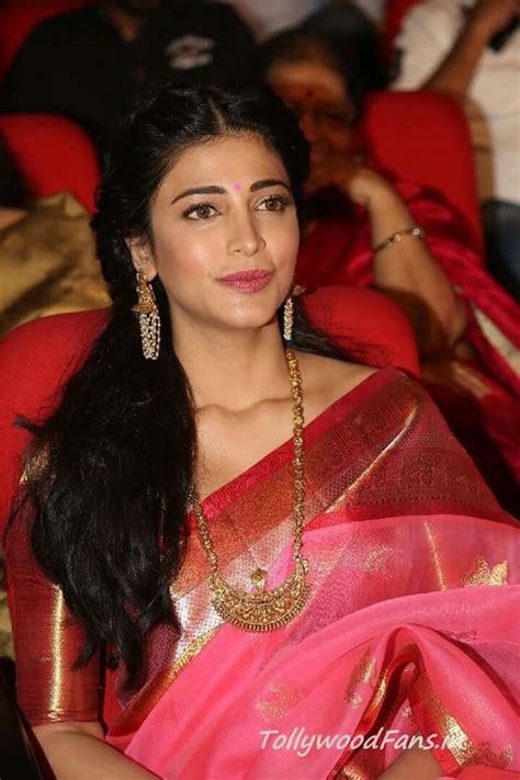 Beauty Queen Shruti Haasan