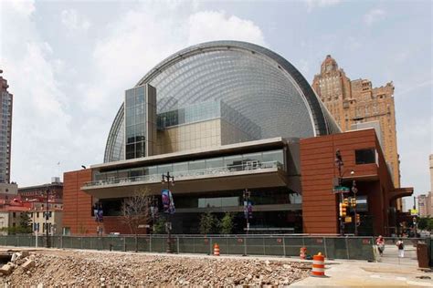 Kimmel Center, seeing no earned revenue, cuts most of its staff