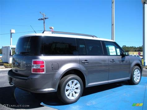 Sterling Grey Metallic 2010 Ford Flex SE Exterior Photo 26094380