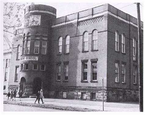 Madison Red Brick Bldg Torn Down In 1976 Wheeling Wv West Virginia