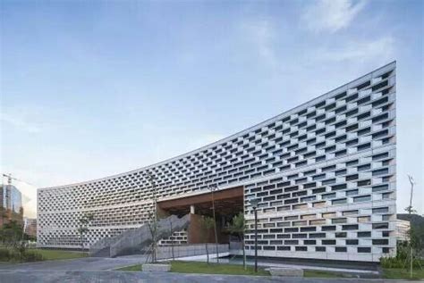 Pin By Kusno Utomo On F A C A D E Facade Architecture Architecture