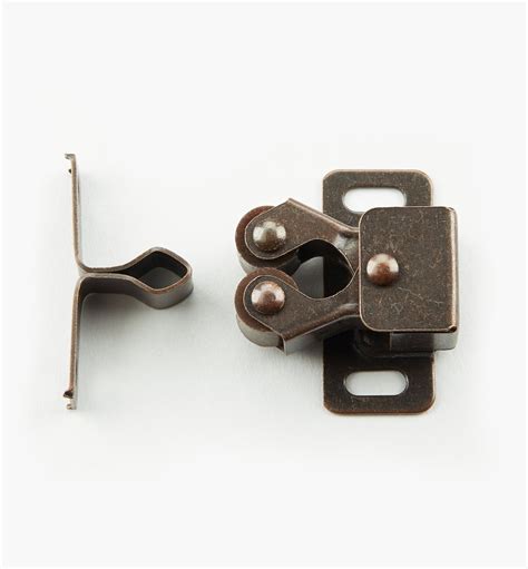 Cabinet Door Latches And Catches Lee Valley Tools