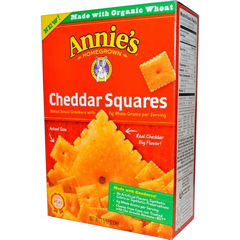 Annie S Homegrown Organic Cheddar Squares Baked Snack Crackers 7 5 Oz 213 G Annies