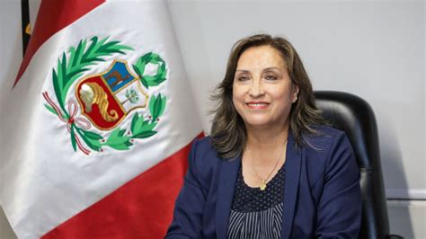 Quién es Dina Boluarte la nueva presidenta de Perú