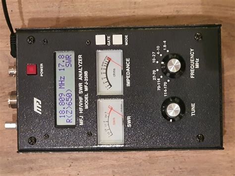 MFJ 259B HF VHF SWR Analyzer mit Zubehör Kaufen auf Ricardo