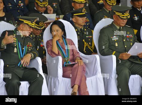 Retire Philippines Hi Res Stock Photography And Images Alamy