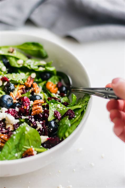 Blueberry Spinach Salad With Honey Balsamic Dressing Blue Bowl