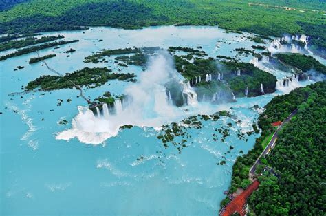 Foz De Iguazu Waterfalls - A Touristic Must Visit - BrazilBlogged 2024