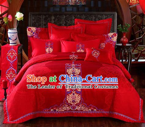 Traditional Chinese Style Marriage Bedding Set Embroidered Phoenix