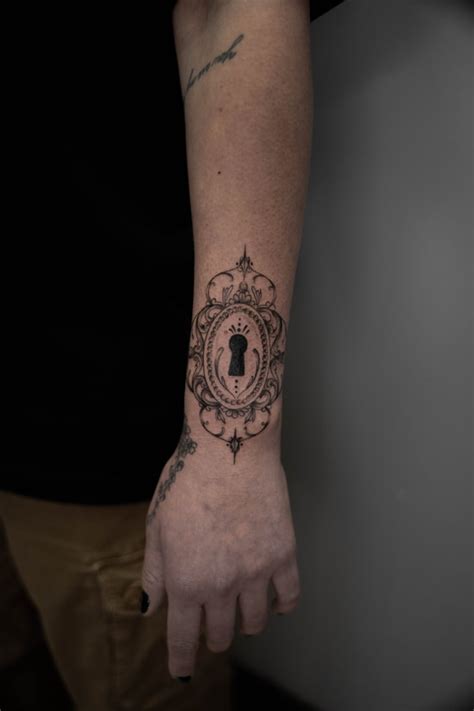 Cierra Timeless Body Arts