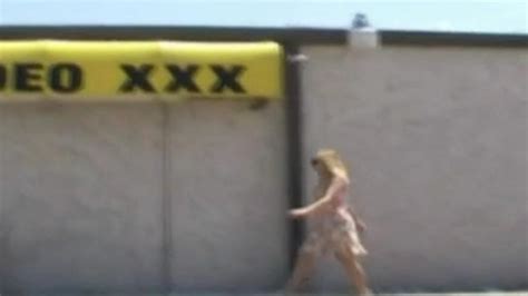 Real Blonde Amatuer Glory Hole Slut Porn Videos