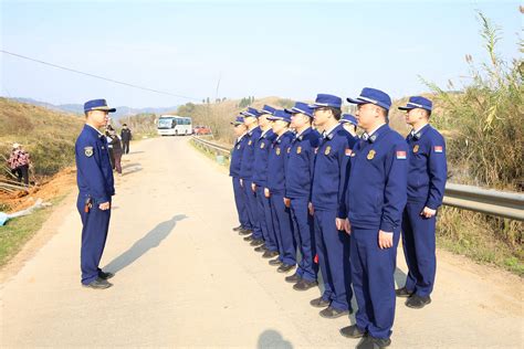 永州市消防救援支队组织开展“青春火焰蓝，共植一片绿”主题党日活动长足发展全体永州市