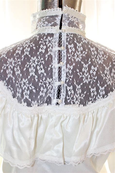 Vintage Gunne Sax Victorian Blouse Small Romantic Lac Gem