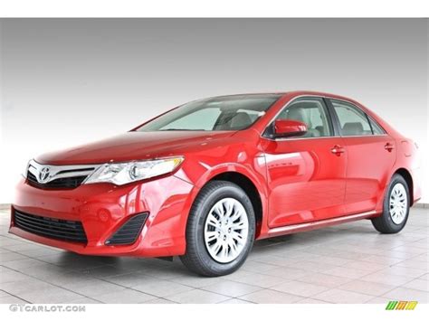 Barcelona Red Metallic 2013 Toyota Camry LE Exterior Photo 82737280