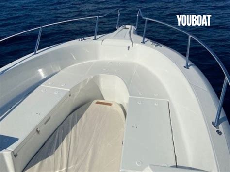 Vente White Shark 240 CC neuf - Bateau à Moteur Sportif à Mandelieu-la ...