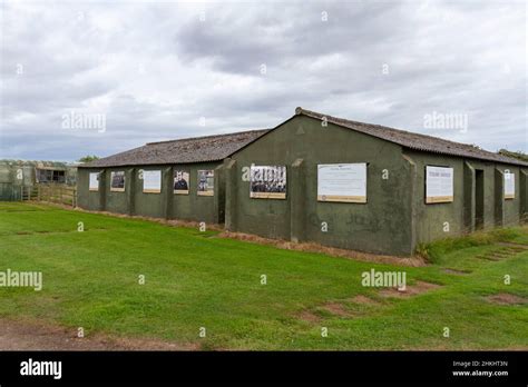 Huttes Sur L Ancienne Base De La RAF De La Seconde Guerre Mondiale RAF