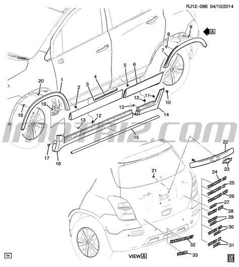 Emblema Linea Compuerta Chevrolet Tracker