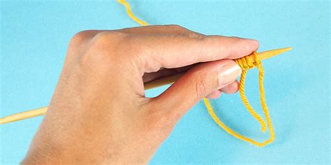 How To Hold Yarn And Adjust Tension In Continental Knitting Step By